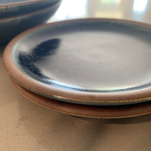 East Fork Pottery Cosmos Set – 2 Coupes + 2 Cake Plates (Retired Glaze) - Picture 8 of 10